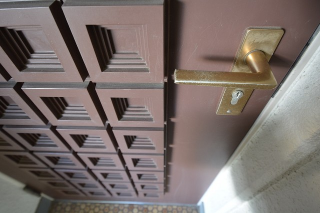 上馬ハイデンス　玄関ドア