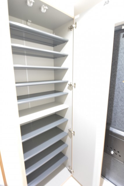 エスカイア高井戸　シューズBOX