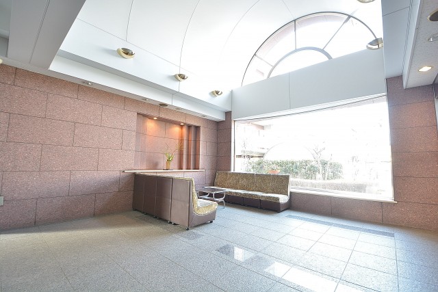 ライオンズマンション芦花公園　エントランス