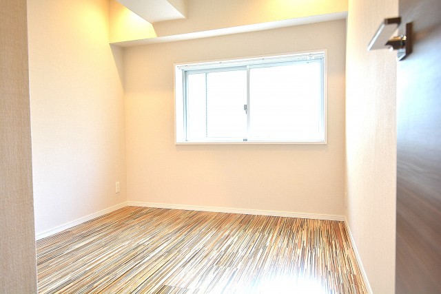 大富外苑コープ　洋室