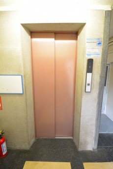 大富外苑コープ　エレベーター