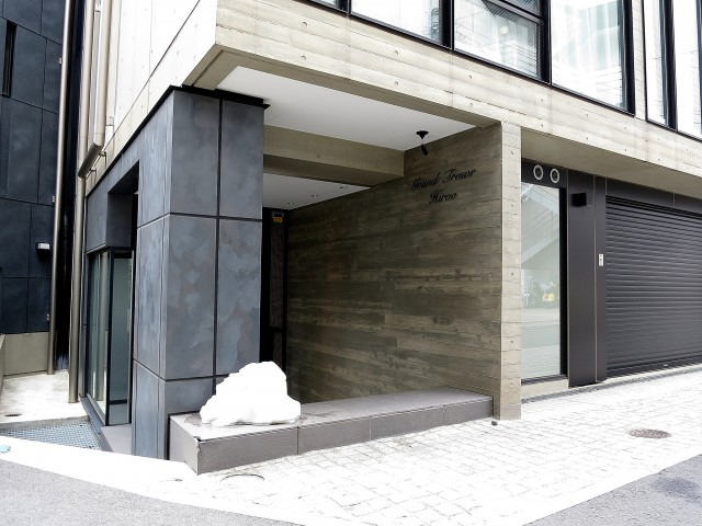 グラントレゾール広尾　エントランス