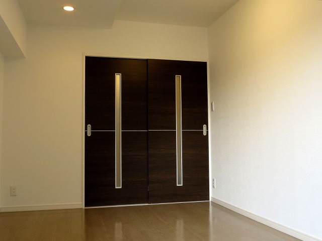 6帖のベッドルーム