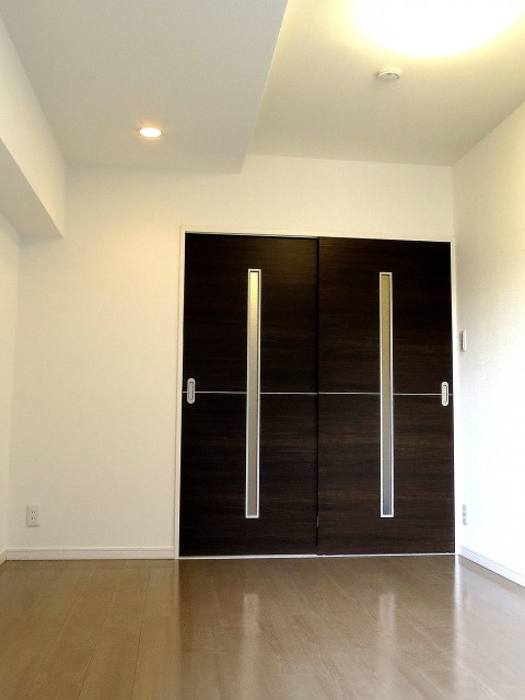 6帖のベッドルーム