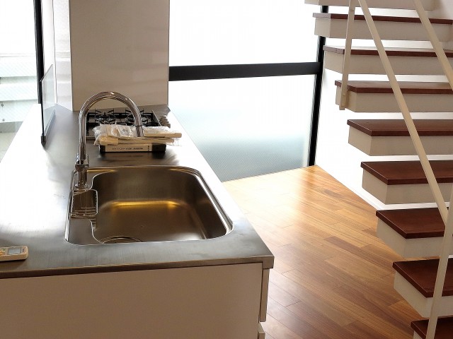 グラントレゾール広尾　リビングダイニングキッチン