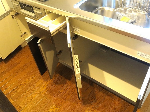 パークステージ茅場町　キッチン収納