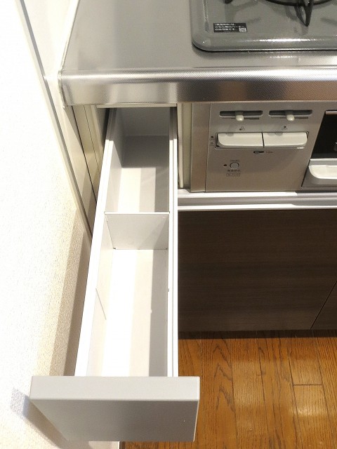 パークステージ茅場町　キッチン収納