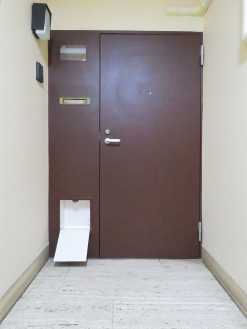 自由ヶ丘センチュリーマンション　玄関扉