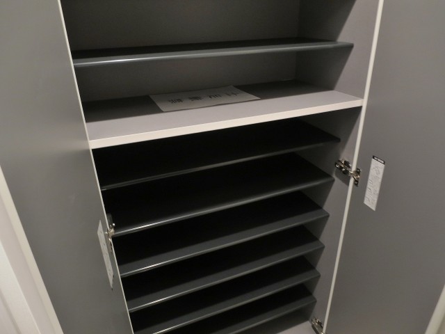 マンション第一明大前　シューズボックス605