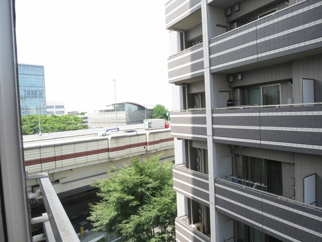 マンション第一明大前　リビング眺望605