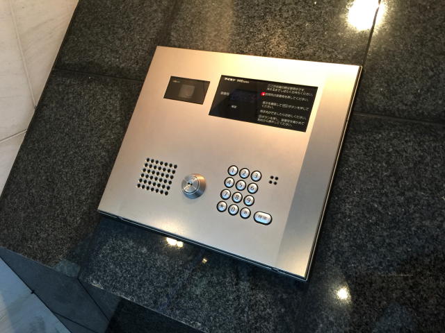 ゼファー明大前クローチェ　オートロック