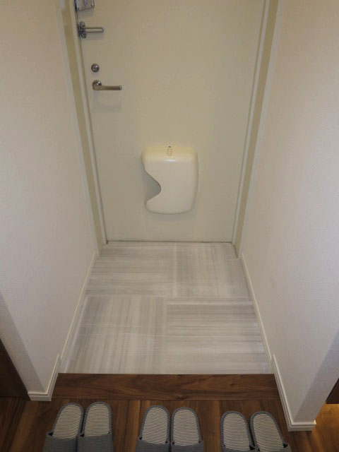 新宿御苑ダイカンプラザ　玄関