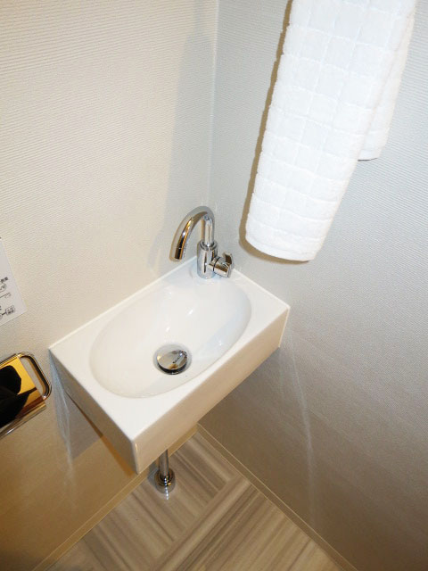 新宿御苑ダイカンプラザ　トイレ