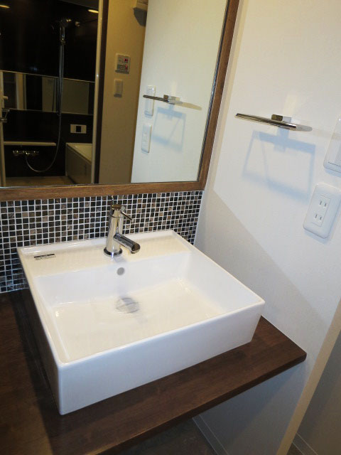 グレースプラザ若松町　洗面室