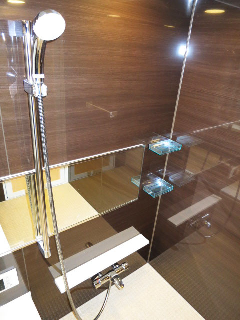 グレースプラザ若松町　バスルーム