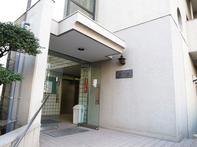 メゾンドール本郷　エントランス