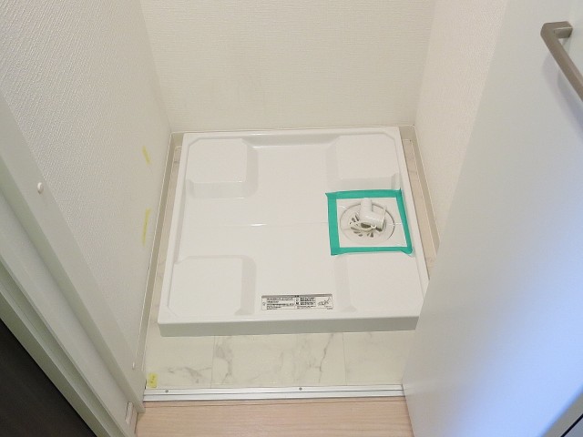 ウエスト経堂マンション　洗濯パン