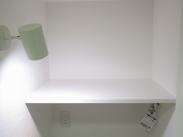 ウエスト経堂マンション　洗濯パン棚