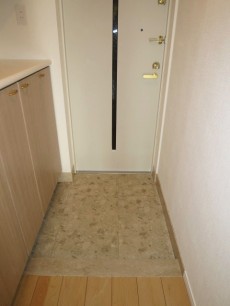 収納力たっぷりの玄関