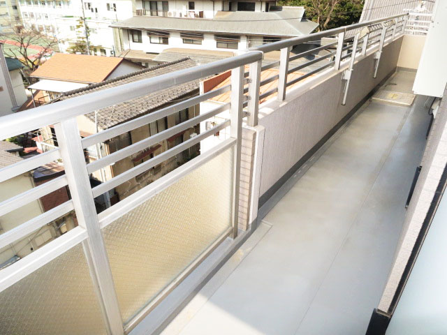 南向きのバルコニー