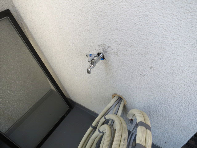 東向きのバルコニー