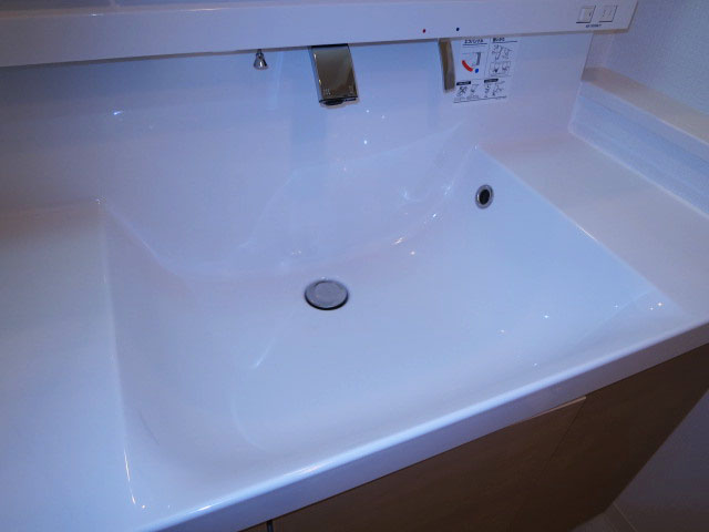 使い勝手良さそうな洗面化粧台