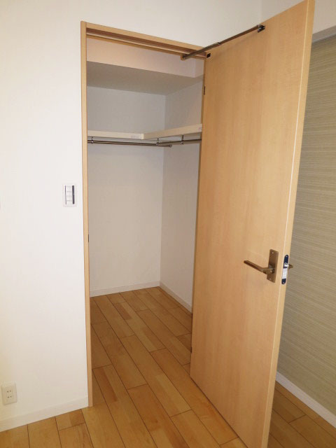 約6.1帖の洋室　ウォークインクローゼット