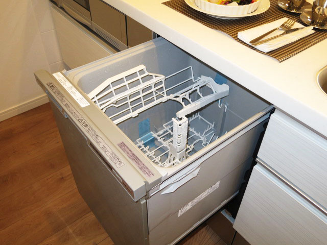 アイタウン・レピア　機能的なシステムキッチン