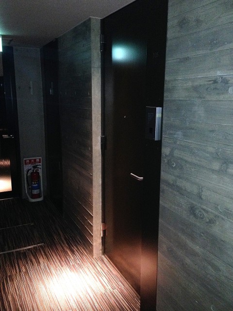 グラントレゾール広尾　玄関ドア