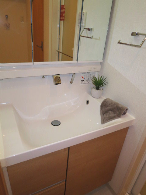 ニックハイム中目黒　使いやすそうな洗面化粧台