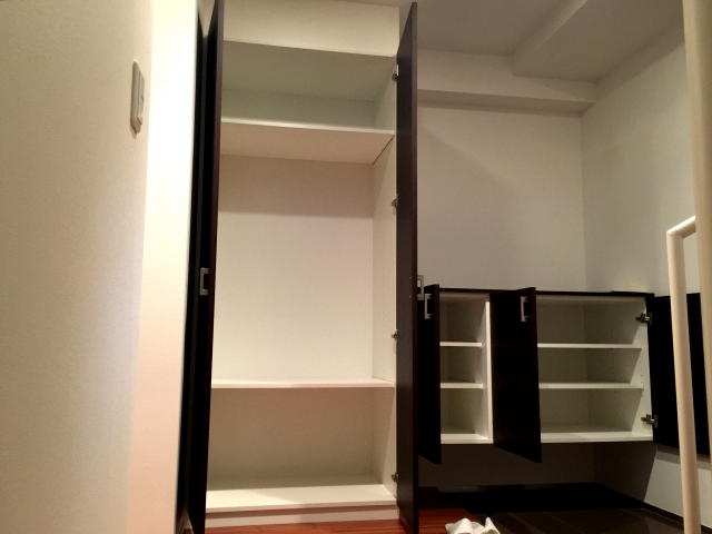 グラントレゾール広尾　シューズボックス