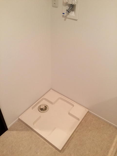 グラントレゾール広尾　洗濯機置場