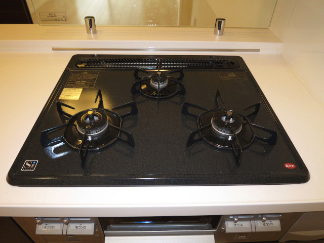 ビッグ武蔵野池袋　機能的なシステムキッチン602