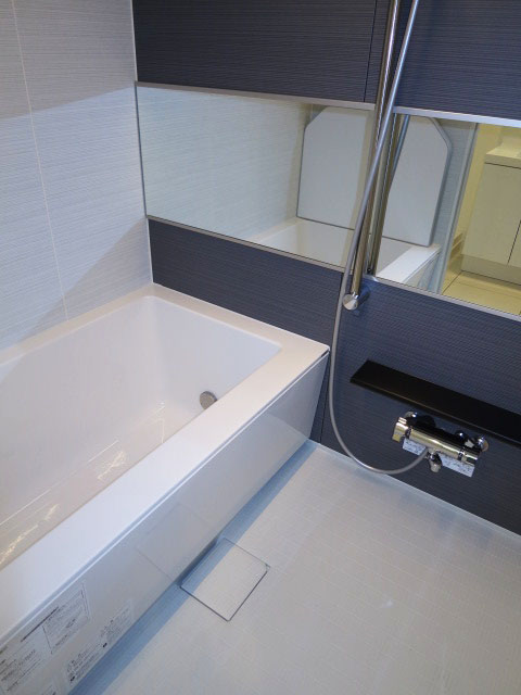 ビッグ武蔵野池袋　ゆったり入浴できそうなバスルーム602