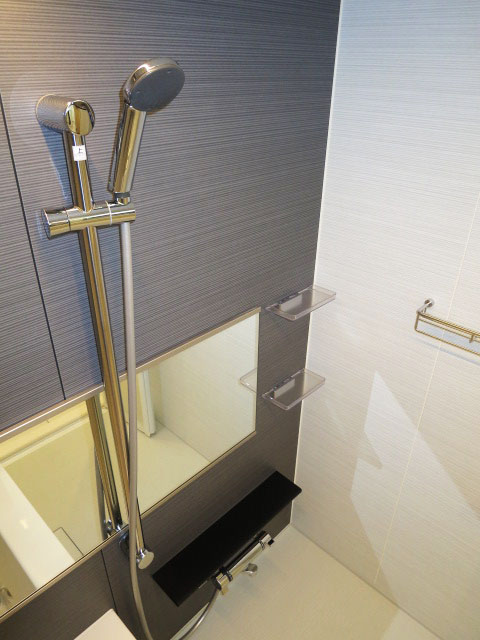 ビッグ武蔵野池袋　ゆったり入浴できそうなバスルーム602