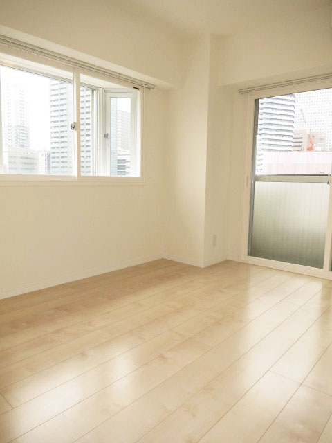 ビッグ武蔵野池袋　約6.1帖の洋室602