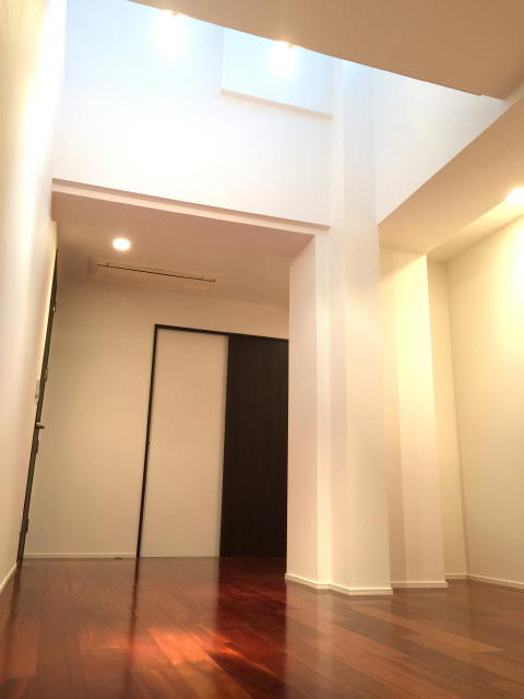 グラントレゾール広尾　洋室約12帖