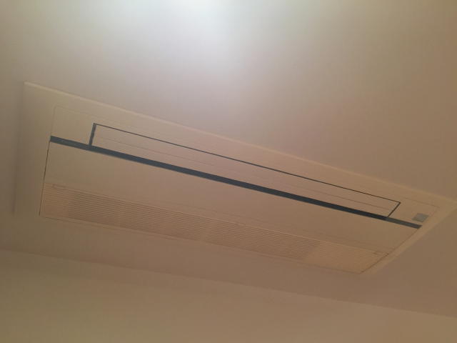 グラントレゾール広尾　洋室約12帖