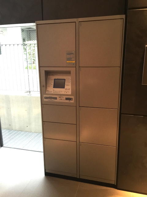 グラントレゾール広尾　宅配ボックス