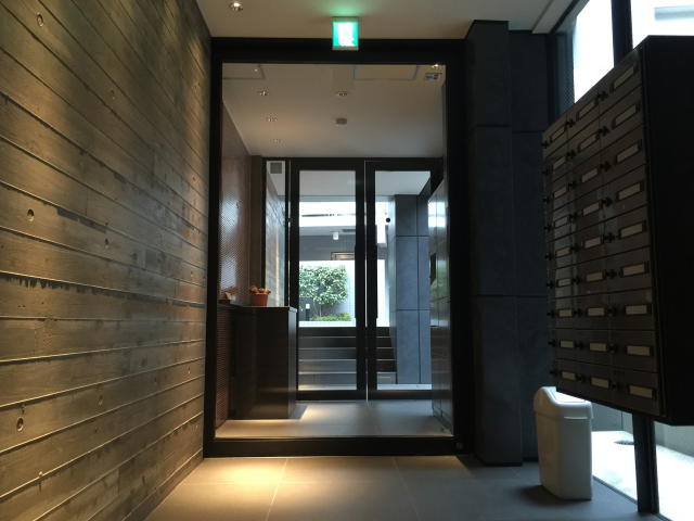 グラントレゾール広尾　エントランス