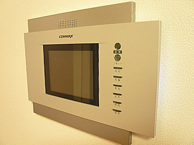 ミオカステーロ目黒都立大Ⅱ　TVモニター付インターホン。