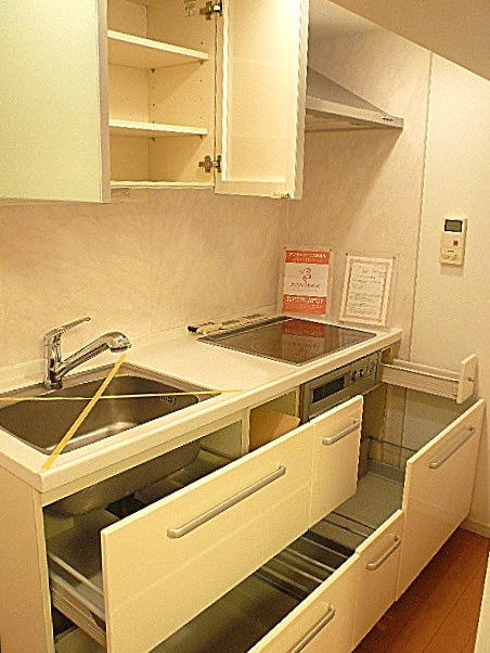 ミオカステーロ目黒都Ⅱ　システムキッチン