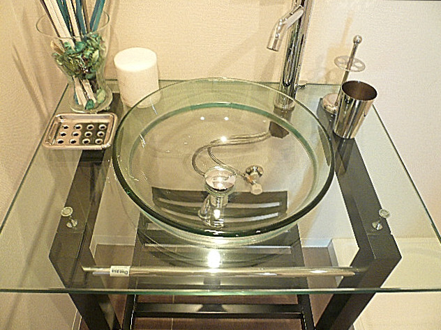 おしゃれな洗面化粧台。