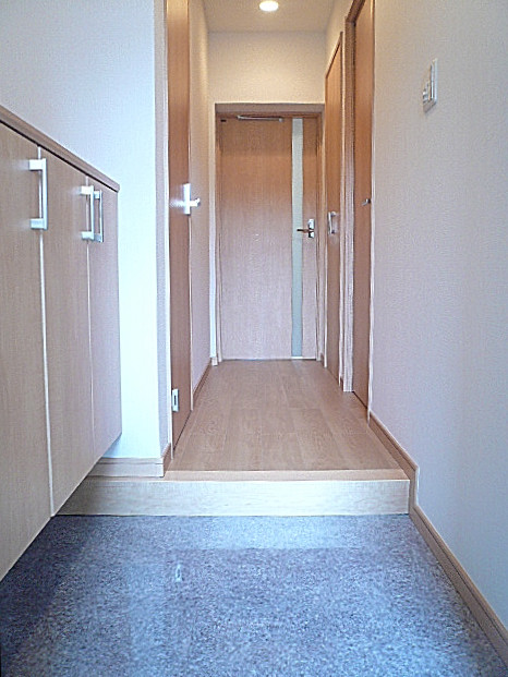 六本木東豊エステート　玄関ホールです。