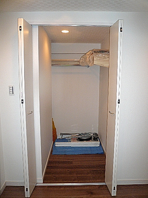 渋谷コーポラス　ウォークインクローゼット。