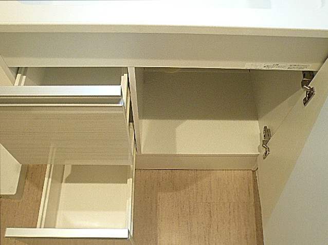 シーアイマンション碑文谷　洗面台　収納