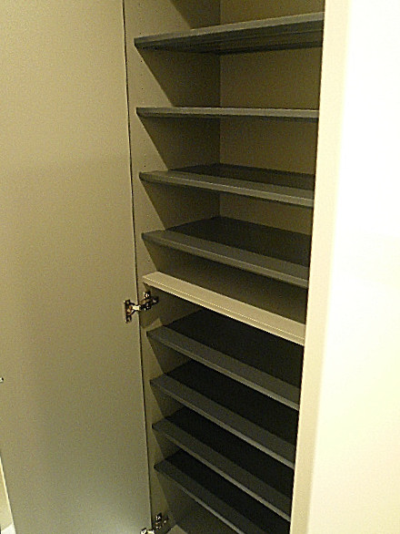 トールサイズの玄関収納。