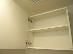 駒沢コーポラス　トイレ吊戸棚