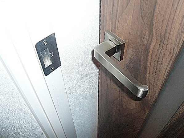 ニックハイム中目黒　LDKへの扉