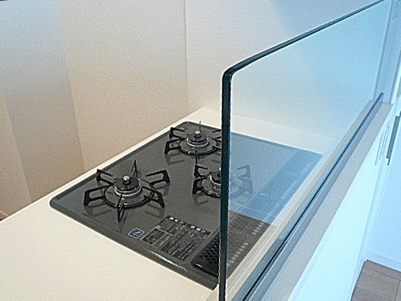 ニックハイム中目黒　3口コンロ